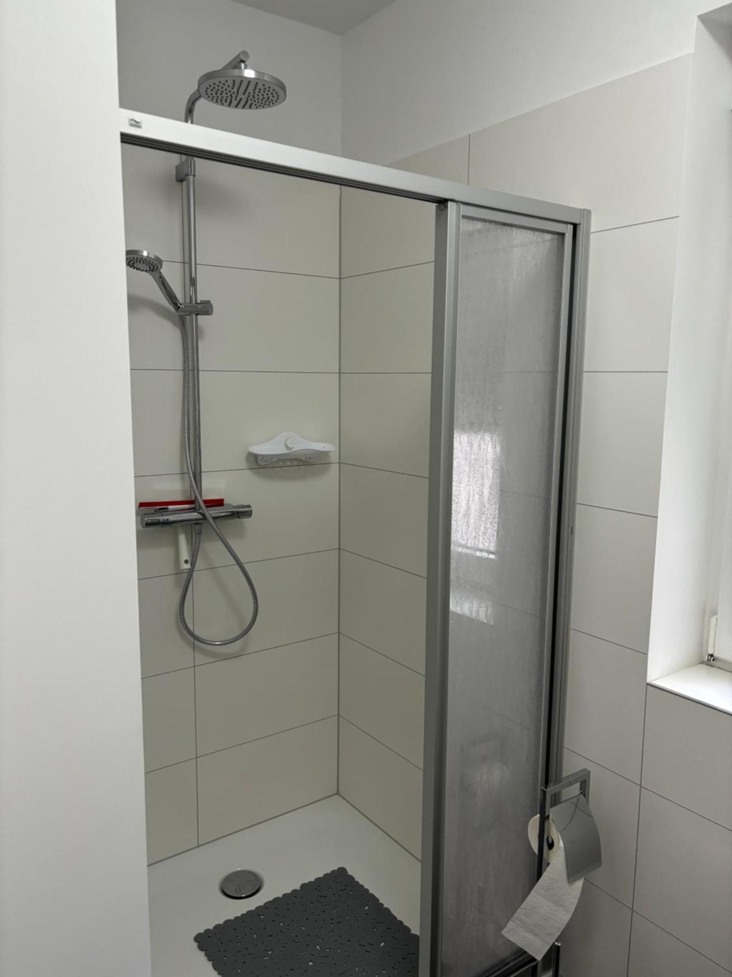 Apartment Fuer 2 Personen Wiesbaden Ngoại thất bức ảnh